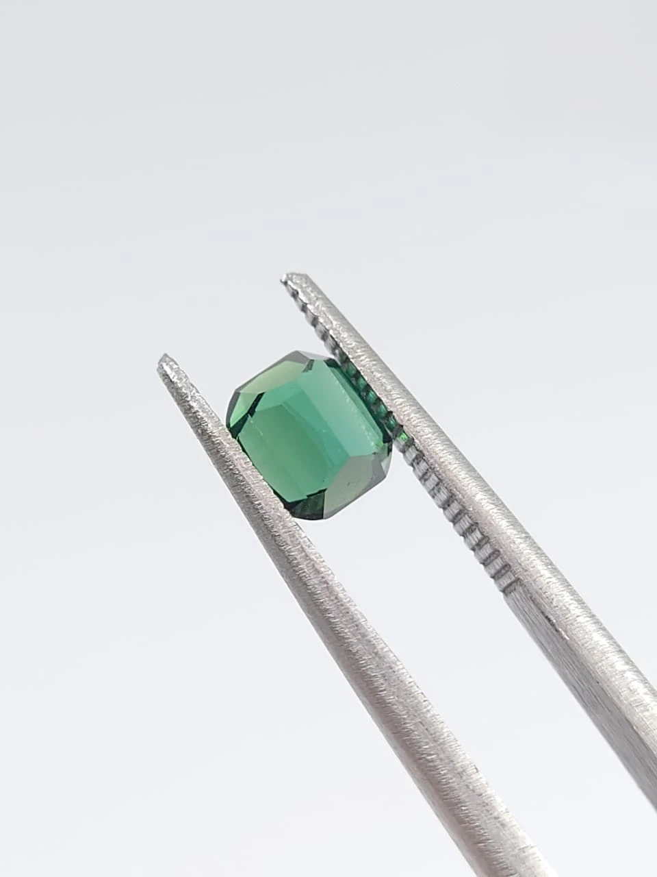0.9ct Natural Green Tourmaline Cushion Cut Loose Gemstone from Afghanistan — view 5